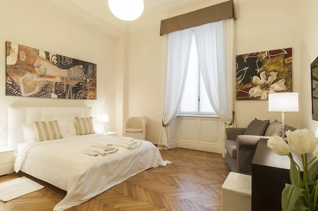 Milan Royal Suites - Centro Cadorna Apartment