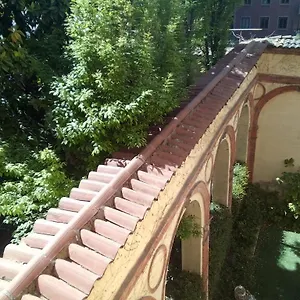 Apartamento ℒovely & ℰlegant Next To Duomo/missori, Milán