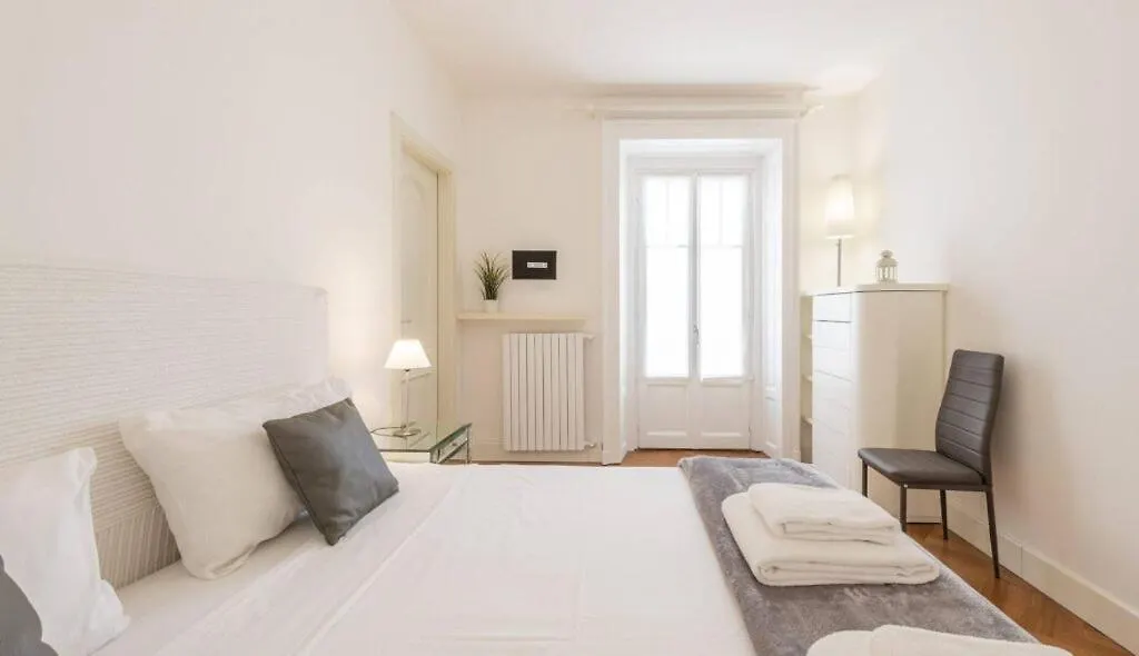 Milan Royal Suites - Centro Cadorna Italia