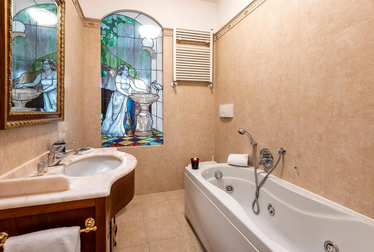 Milan Royal Suites - Centro Cadorna Italia