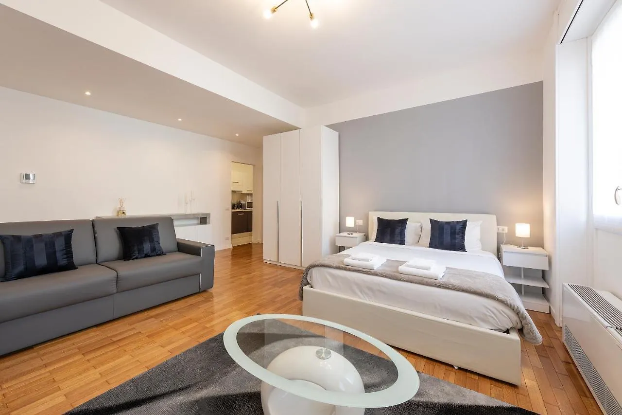 Apartamento Milan Royal Suites - Centro Cadorna Italia
