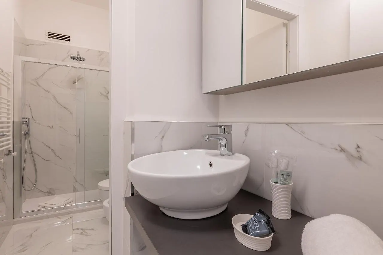 Milan Royal Suites - Centro Cadorna