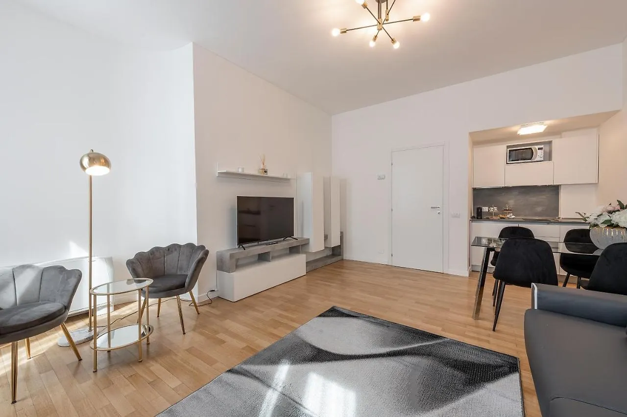 Milan Royal Suites - Centro Cadorna 0*,