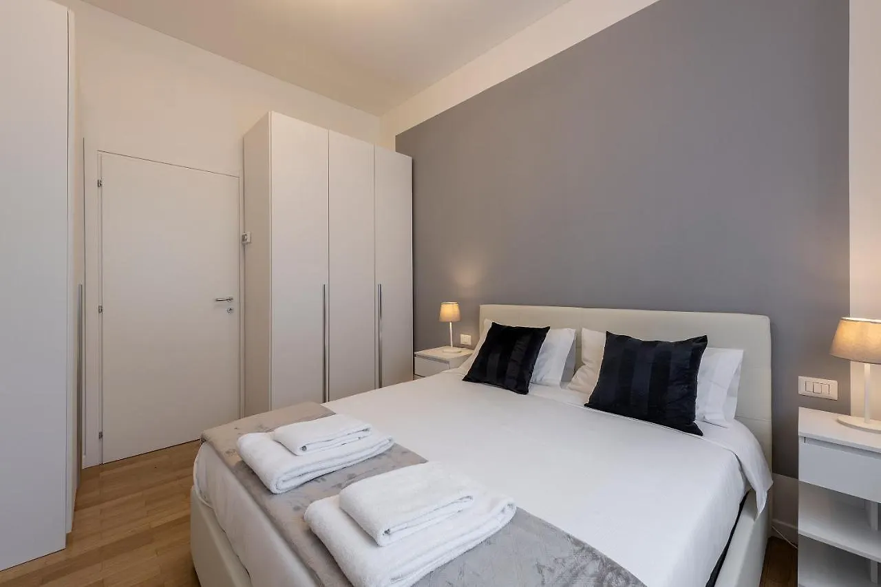 Milan Royal Suites - Centro Cadorna Italia