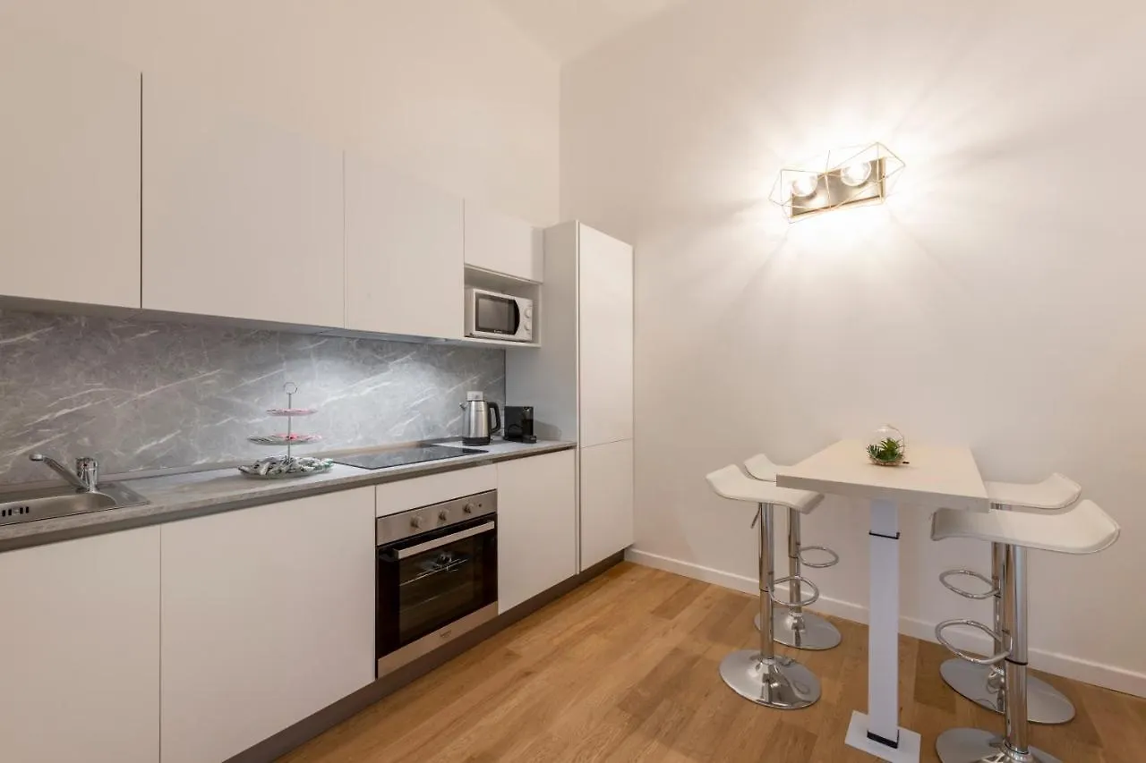 Milan Royal Suites - Centro Cadorna