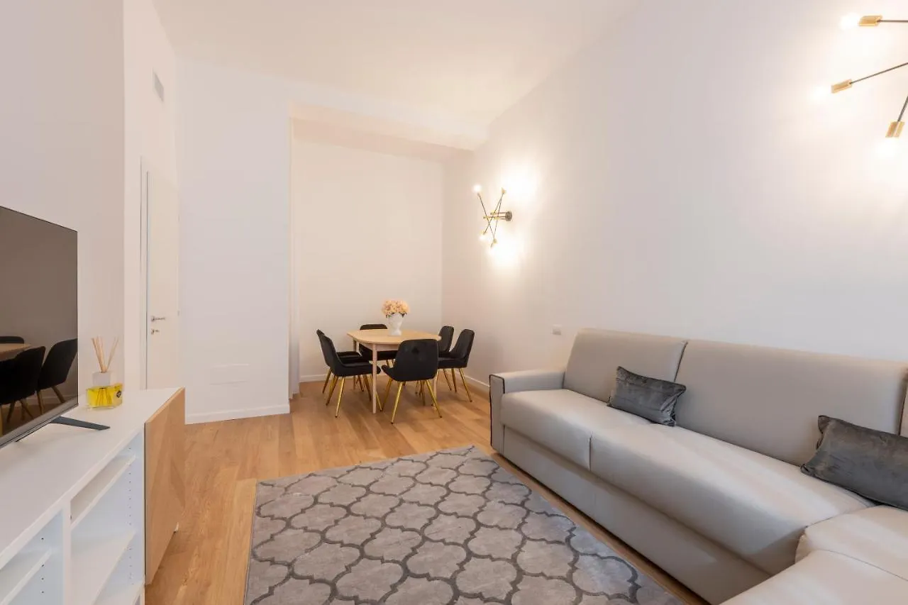 Milan Royal Suites - Centro Cadorna