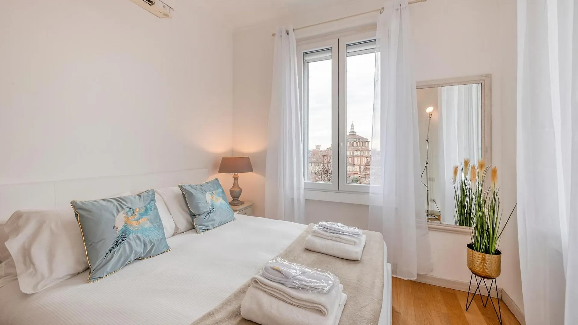 Milan Royal Suites - Centro Cadorna